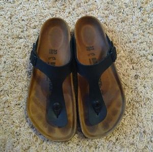 Black Gizeh Birkenstocks